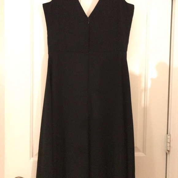 Black Windsor Dress - Picture 4 of 4